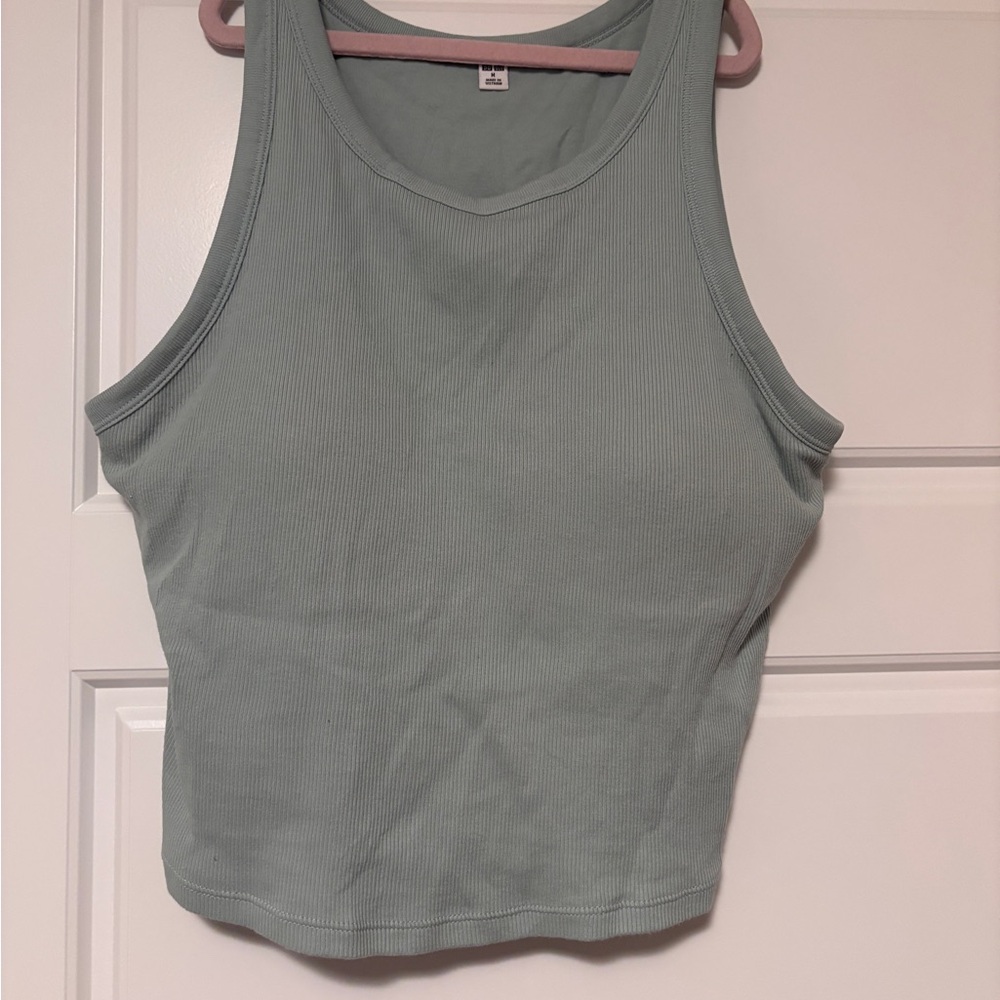 Uniqlo Women's Ribbed Tank Top - Soft Green
